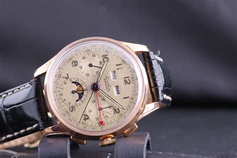 Vintage Breitling Mens Watch for sale 